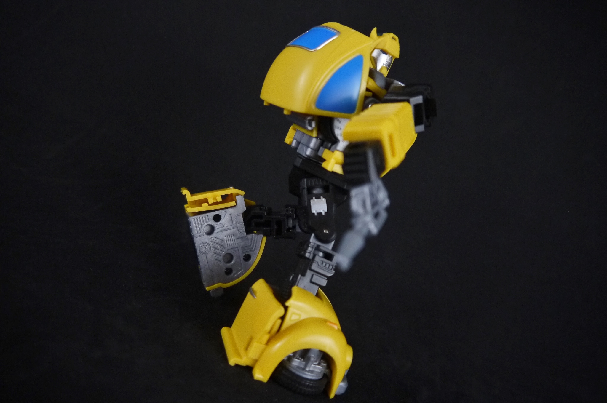 ToyWorld TW03 BII (G1 Bumblebee) Supar Robo